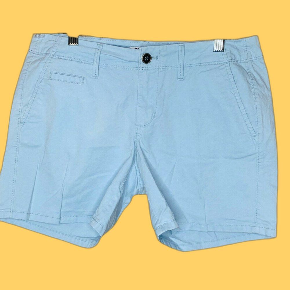 Old Navy Women’s Bermuda Shorts Blue Mid Rise Casual Camp Shorts Size 4